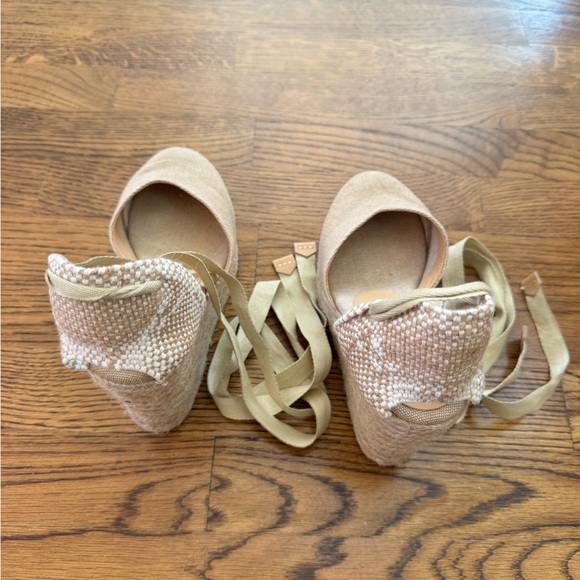 Castaner Tan Espadrille Wedge Shoes - Picture 4 of 10